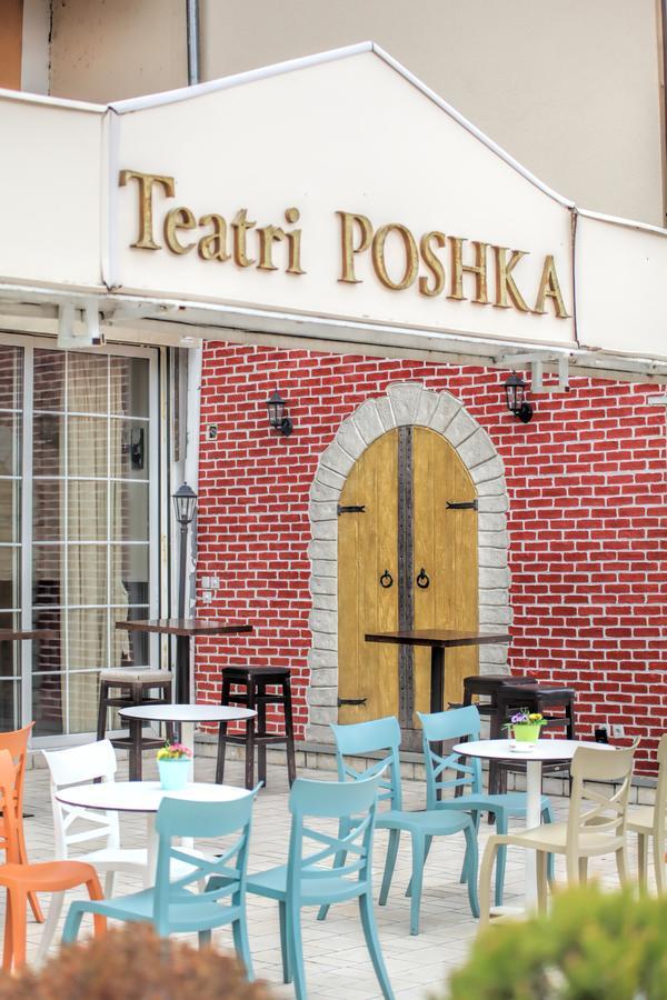 Art Theatre Caffe Hotel ストルガ エクステリア 写真